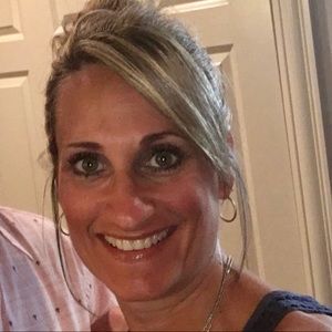 Meet your Posher, Teresa